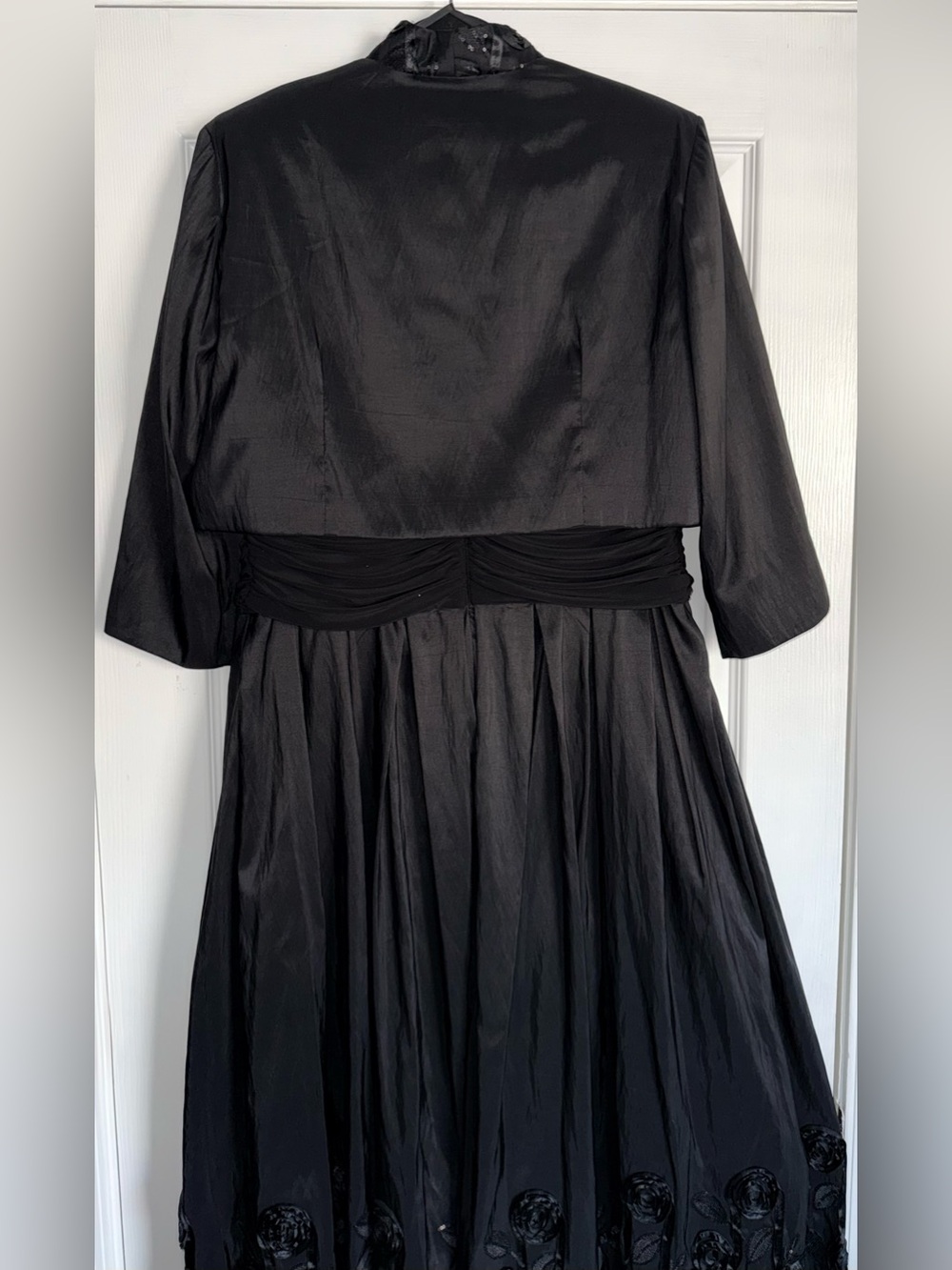 IGNITE EVENINGS 2 PC Set Black Sequin Rosette Gown + Bolero Jacket 18W Formal - Picture 12 of 16